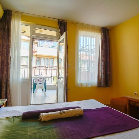Fener Guest House Pomorie Extérieur photo
