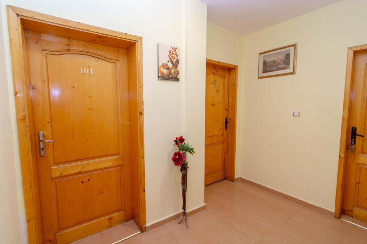 Fener Guest House Pomorie Extérieur photo
