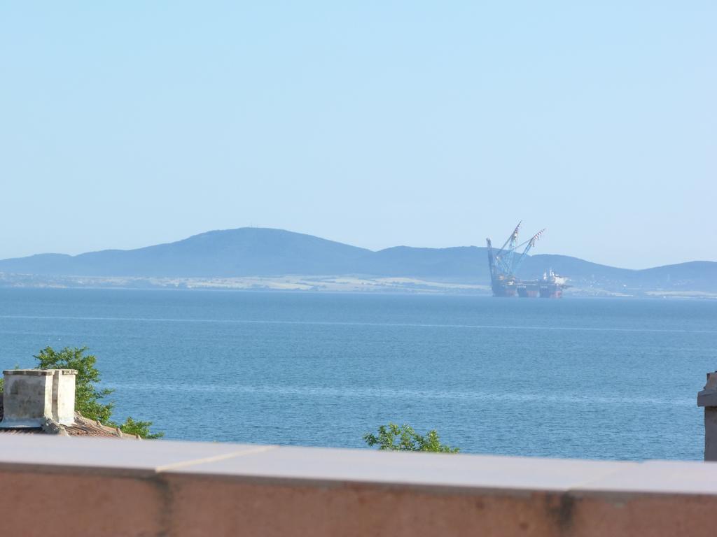 Fener Guest House Pomorie Extérieur photo