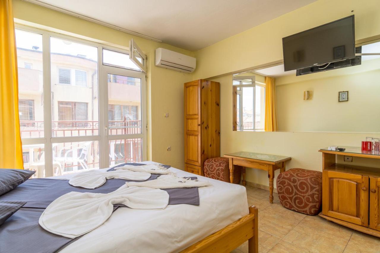 Fener Guest House Pomorie Extérieur photo