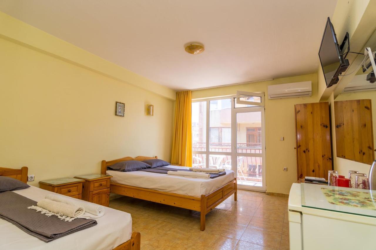 Fener Guest House Pomorie Extérieur photo
