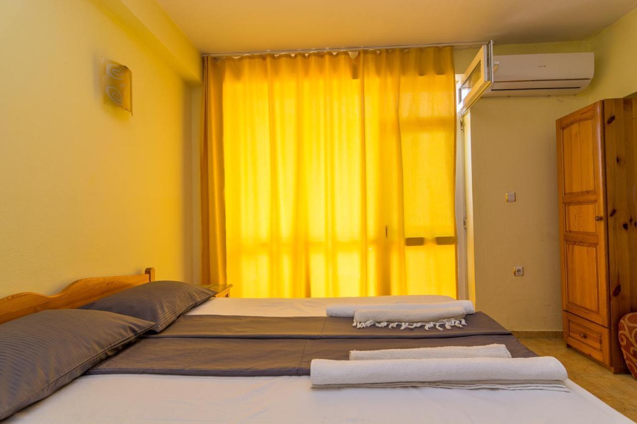 Fener Guest House Pomorie Extérieur photo