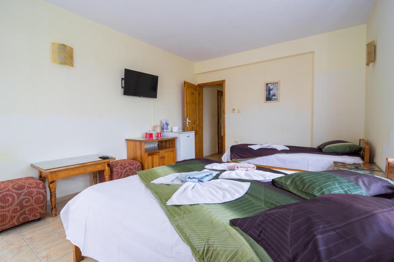 Fener Guest House Pomorie Extérieur photo