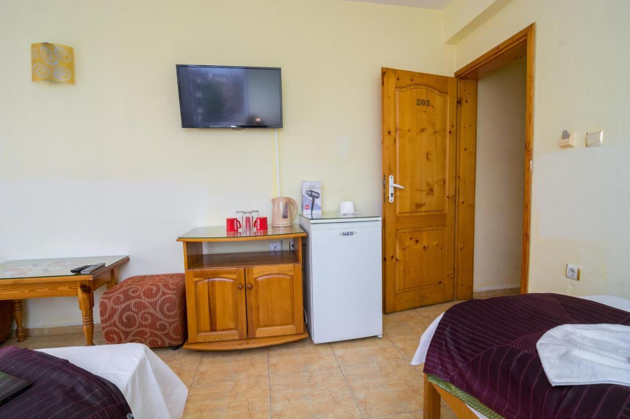 Fener Guest House Pomorie Extérieur photo