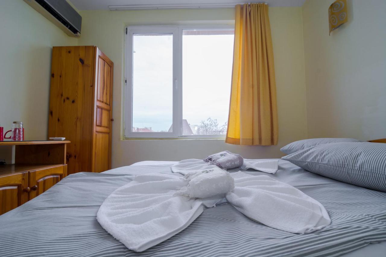 Fener Guest House Pomorie Extérieur photo