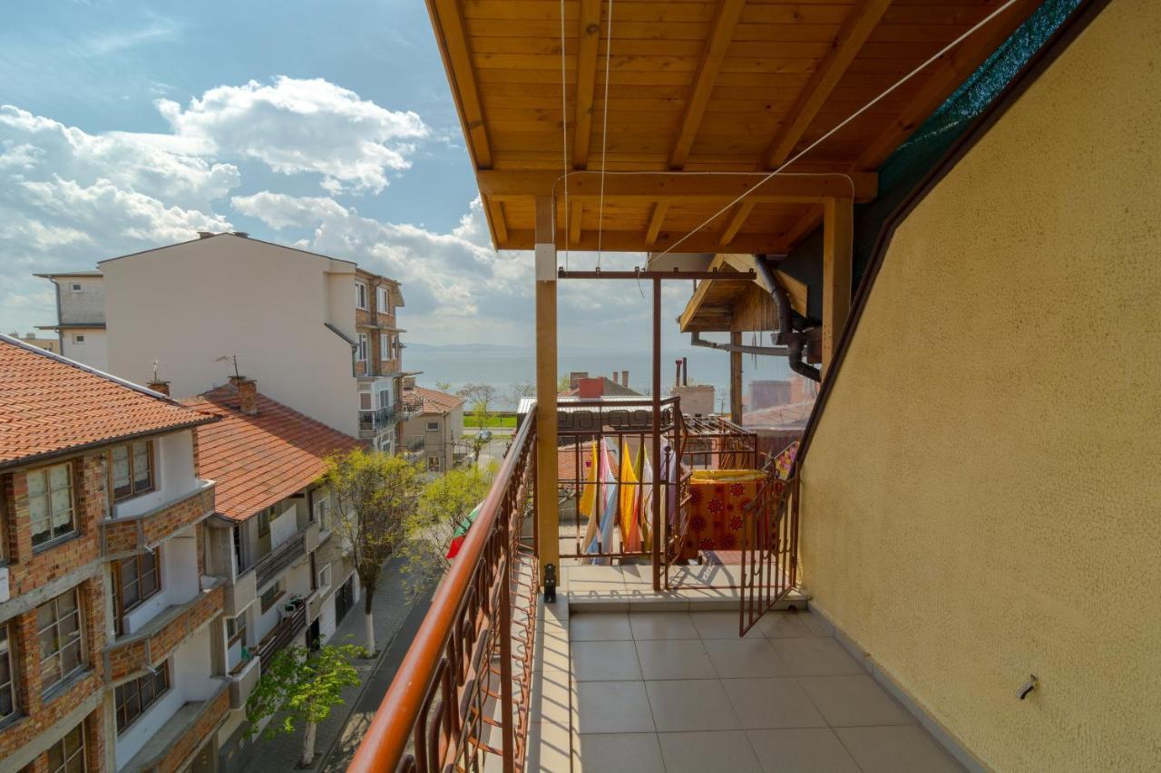 Fener Guest House Pomorie Extérieur photo