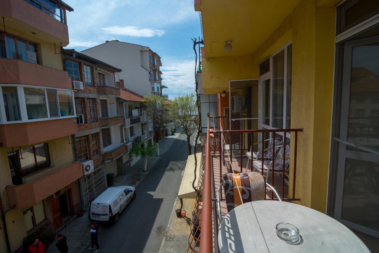Fener Guest House Pomorie Extérieur photo