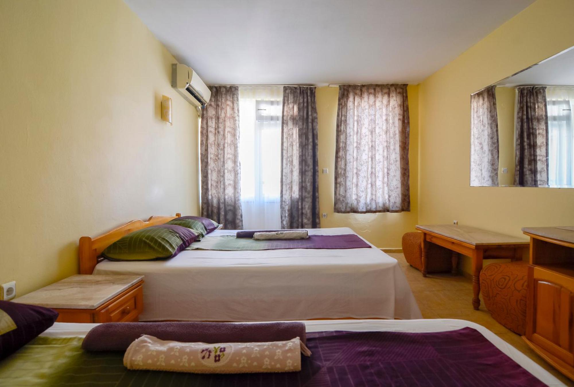 Fener Guest House Pomorie Extérieur photo