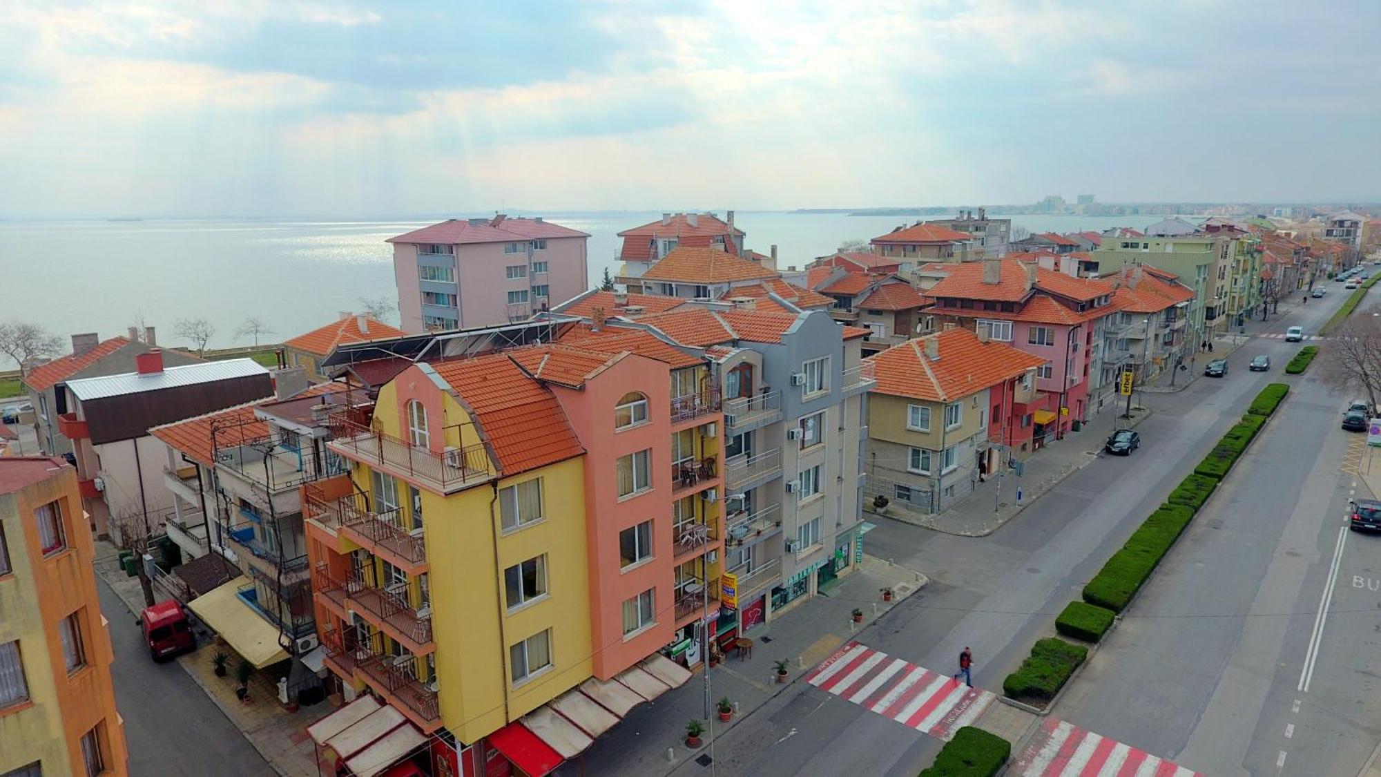 Fener Guest House Pomorie Extérieur photo